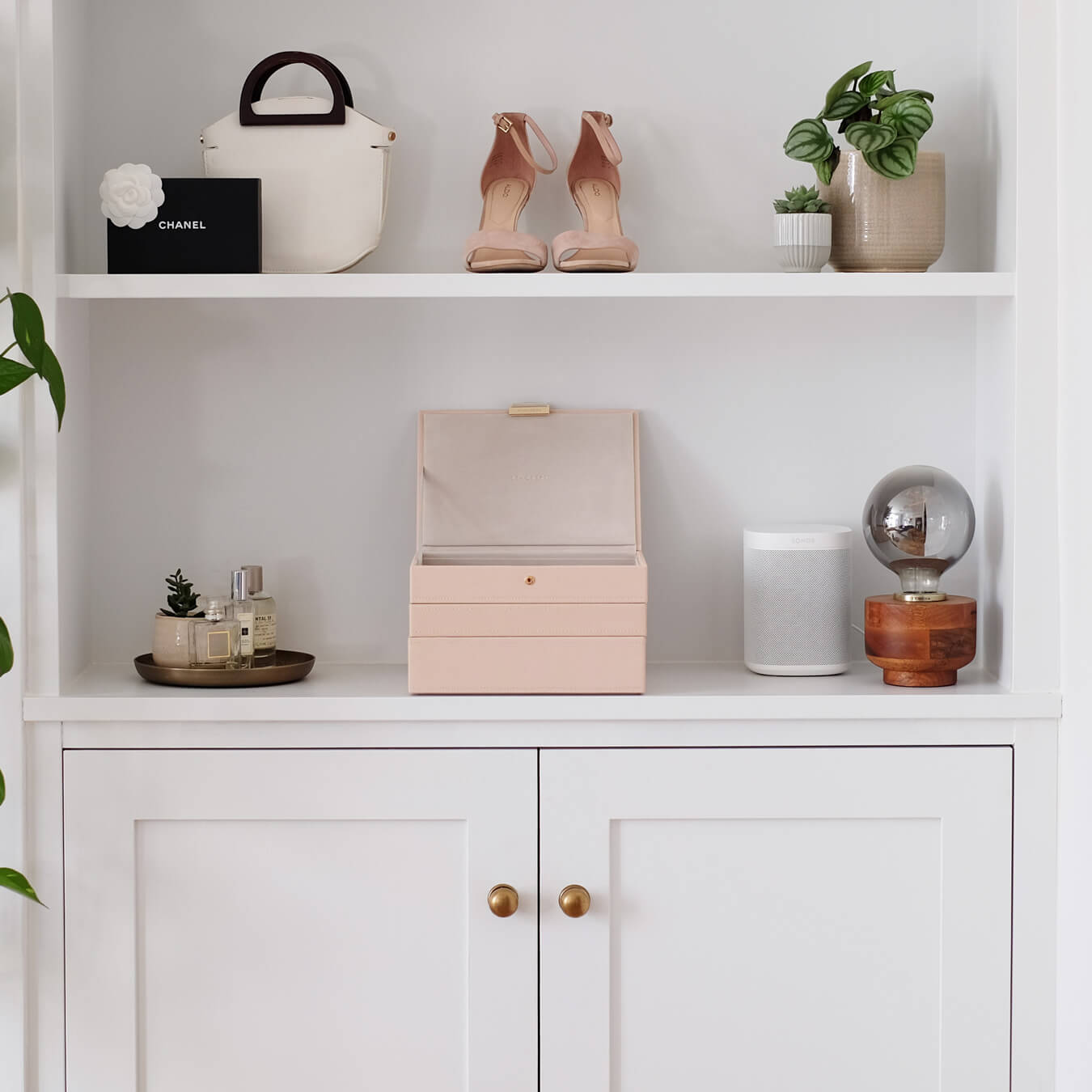 Stackers How to clean your jewellery boxes