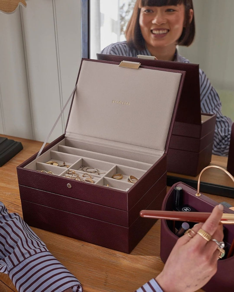 Classic jewellery box set